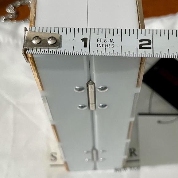 Sondra Roberts Resin Box Clutch - NEW WITH TAGS - Picture 10 of 10